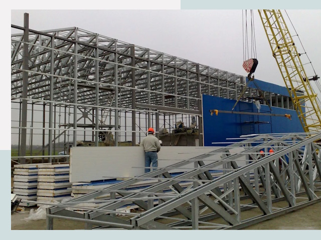 Строительство заводов в Новоуральске