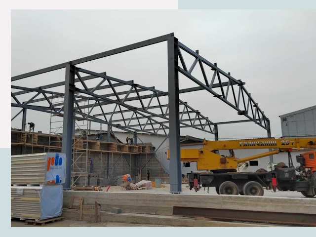 Строительство цехов в Новоуральске