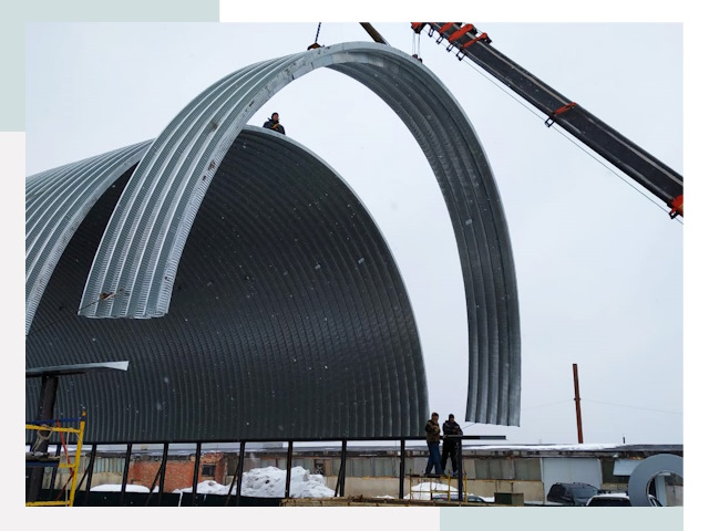 Полукруглые ангары в Новоуральске
