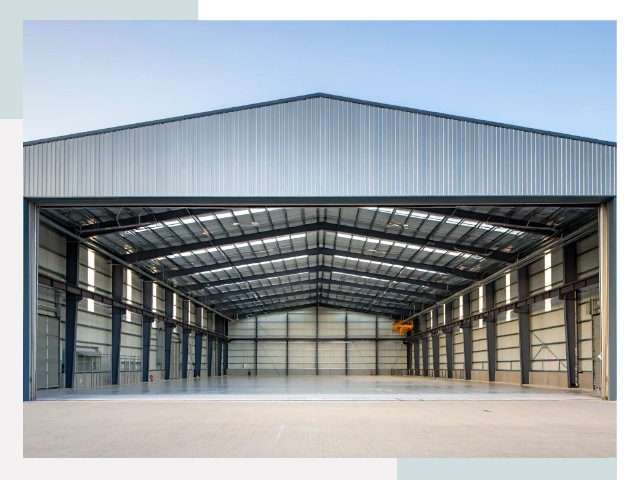 Большие ангары в Новоуральске